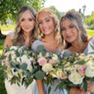 Meet your Posher, Damaris